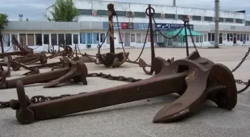 А теперь  якорь, который этот кабель порвал! Финны и эсты в шоке!