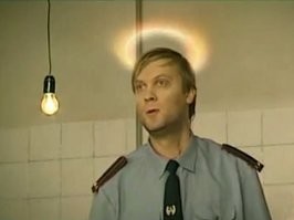 дом за 85 лямов,  зряплата - 3,6, т.е. постом и молитвой копила на избушку почти 24 года. Ну да, ну да. И до декабря 2021 года это никого не волновало.