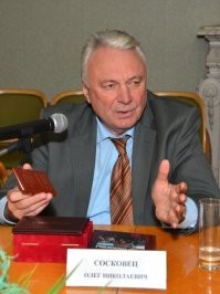 «Осознала ошибку и понесла наказание»: актриса, сравнившая карельский язык с мужскими сосками, извинилась и вернулась к работе в театре