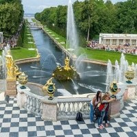 Ну не фонтан, а скорее фонтанчик. Типа питьевого. Фонтан всё таки несколько иначе выглядит...