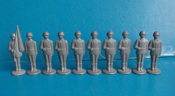 Ну до пенсии как до луны по веревочной лестнице. Да и покупал я сыну когда-то эту хрень. А вот что делать с вот этим....