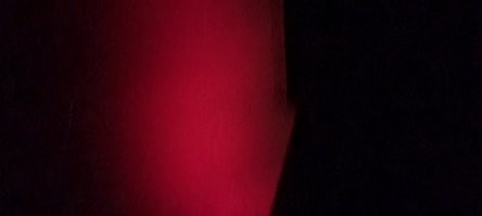 Помню сияние в 23-м году, которое пол России видело. Вот фото из под Угледара. Извиняюсь за качество, фотали на АКМ