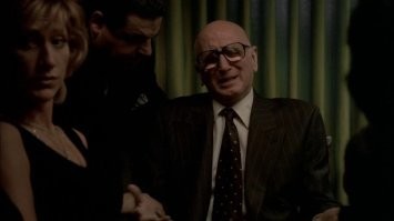 «Когда мужское раздавали, он забрал всё»