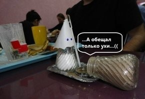 Иноземный водитель подрезал автобус полный людей и детей и попытался вытащить водителя наружу