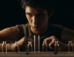 «Я не вынесла ещё ничего из этого магазина»