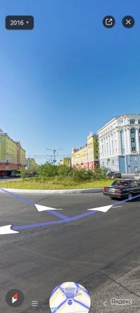 Норильск. 

Х-ха! Есть ещё память в организме.  


Был там один раз в 2019 году, а запомнил. 

Хм... Вместо оленей, там Волга. 
С оленем.