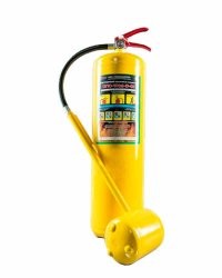 Придется чувачку с собой таскать ...  порошковый огнетушитель класса D.