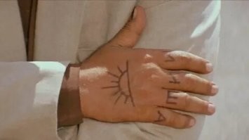 Не ищите здесь смысл. Здесь в основном маразм