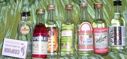 Добавлю.
Граждане мынусары-алкоголики, что такое "мерзавчик" (спички рядом).