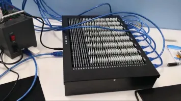 Ой, прям насмешил.
Оформляют на бомжа ивановича и в путь!