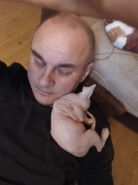 я и сейчас противник всех и любых домашних животных... дополнительных