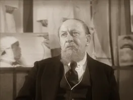 В Ессентуках женщина сорвала плакат, посвящённый Дню Победы, и вытерла об него ноги