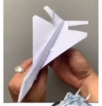 Так-то, больше на Су-27 похож.