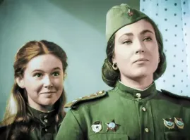 "Здравствуйте мальчики."