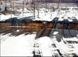 Зачем ехать на другой континент чтоб посмотреть провалы грунта - Березники Пермский край и Соликамск