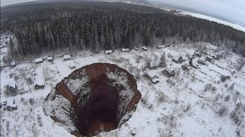 Зачем ехать на другой континент чтоб посмотреть провалы грунта - Березники Пермский край и Соликамск