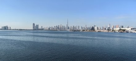 Хотите в Дубай? 

Думаете, там есть чем заняться обычному человеку?

Немного фактов. Площадь: 35 км 

Собутыльников в виде медведя не найдёшь. Если есть деньги, можешь купить проходку в закрытый клуб и бухать там с остальными типа не пьющими)

А чтоб понимать всю картину. Можете задуматься над этим.

Численность населения ОАЭ, по состоянию на июль 2021 года, составила 9 856 612 человек. По оценкам ООН, общая численность населения страны на середину 2019 года составляла 9 771 000 человек; иммигранты составляют 87,9 % от общей численности населения страны.

Хорошо ли там?

Каждому своё. Чисто, современно.