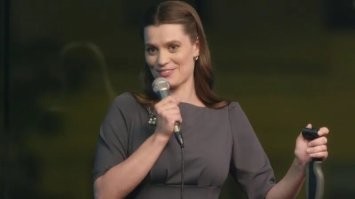 Марию, из женского стендапа выгнали