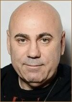 хахахахаххахах у нас живой Шрек имеется