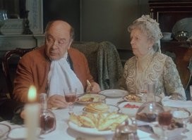 Секрет фокуса с глотанием шпаг и мечей