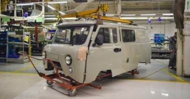 Ещё бы показали как собирают сами УАЗы.