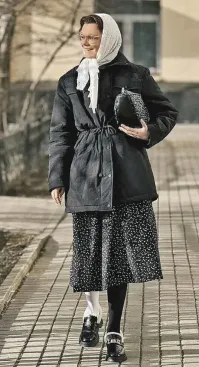 У нас в управляющей компании такие бабульки работают.