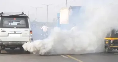 В Индии придумали, как бороться со старыми автомобилями