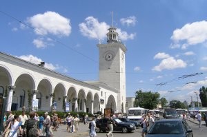 Два вокзала. Сочи, Симферополь.