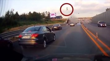 Чемпионом по полетам был типок из гелика, вон как взлетел