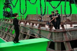 Заглавное фото - из фильма 2015 года "Прогулка", когда башен не было уже 14 лет...
и хождение по канату условно... :-)