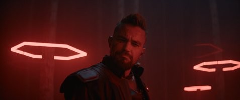 А потом Саша Петров поиграл в FarCry3 и полностью скопировал поведение главного злодея. И немного внешность.
