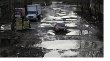 Дохрена ему придётся заливать.