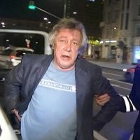 А иногда они думают что публичным людям, можно чуточку больше чем остальным....И это приводит к трагедии!