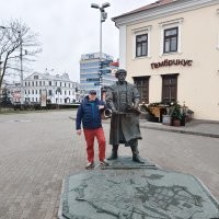 Отдыхали с Супругой на Новый год в Беларуси . Что скажу все очень понравилось .Все вокруг ухоженно все поля в работе ,люди все спокойные не видел граждан бывшых союзных республик что очень порадоволо..Очень понравился Витебск.