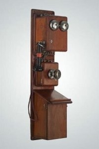 Ну функционал все таки не тот, а уже в новых ничего принципиально нового то и нету. Можно предложить и более винтажную вещь с аналогичным профитом.