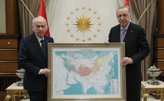 Эрдоган поставил на заматашек, а турки на светское государство