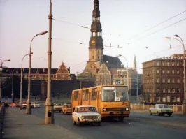 Добавлю несколько фото советской Прибалтики. Рига: