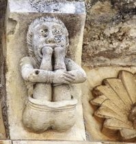 В Китае мужчине потребовалась медицинская помощь после того, как рука его девушки застряла у&nbsp;него в&nbsp;рту