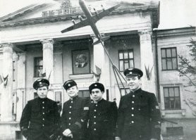 Курсанты Сасовского училища гражданской авиации. 1965г.