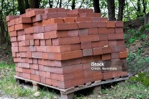 Это осталось на месте съёмки...