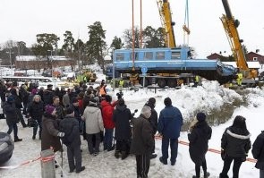Подумаешь, грузовик.