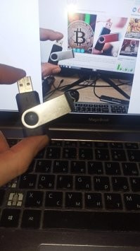 Я тоже ... ))) ... организовать "Клуб миллионеров" что ли?