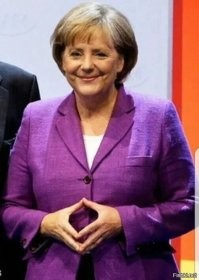 Эта тётя тоже знатно троллила.