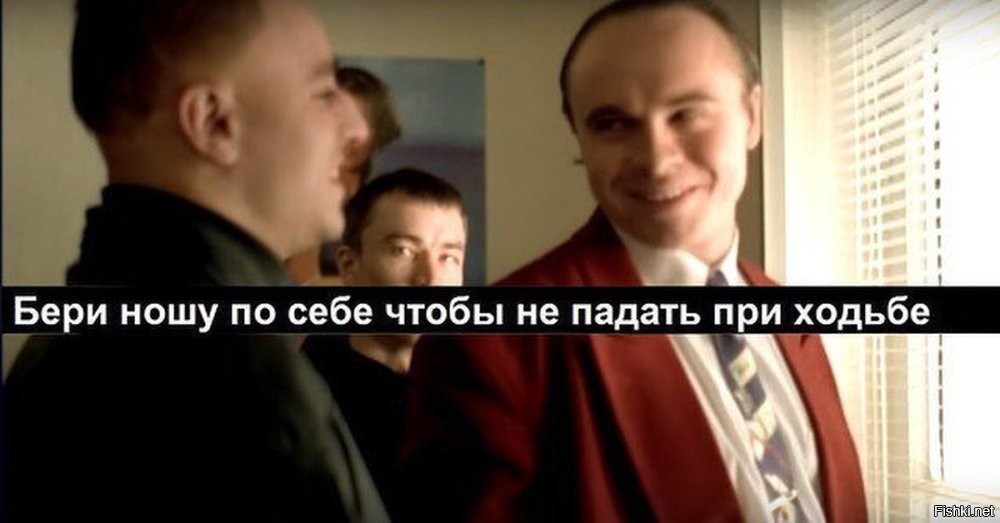 Парень поднял штангу и упал в обморок