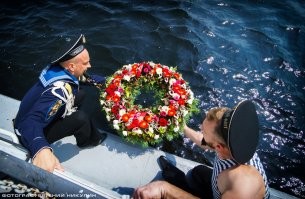 Покойтесь с миром, ребята ...