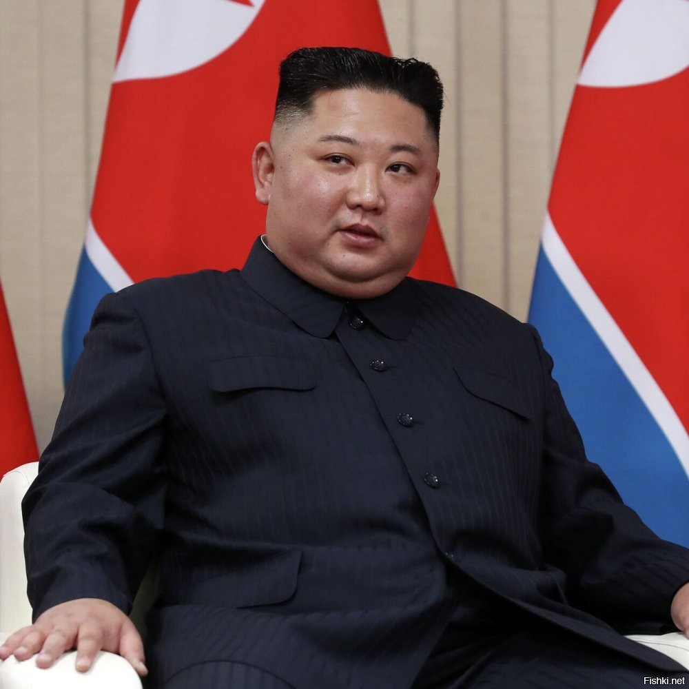 - Ну что, бабка. Помнишь как меня по башке тазикам? А я не забыл