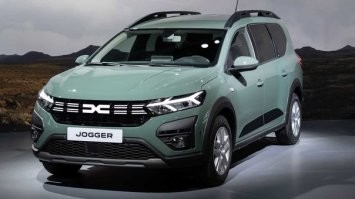 Мне больше Jogger нравится.
Красивая и удобная машина по адекватной цене...