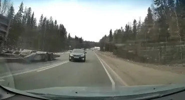 Зато в Карелии (фото с соседнего поста) весна таки пришла
