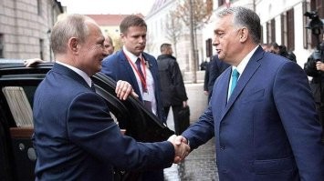 Видимо не зря встречались: