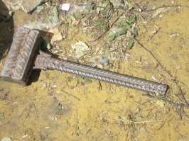 Хозяину пальцев в ... очко, что слону дробина. Хозяину надоть другое ... такое чтоб он запомнил надолго.